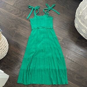 Vestique green midi dress